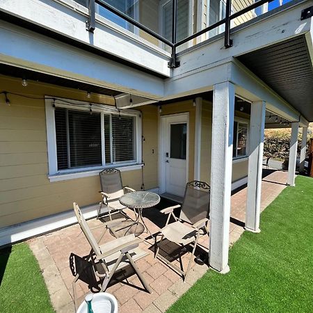 Beautiful & Cozy 1 Bedroom 1 Bath In The Westshore Victoria Eksteriør bilde