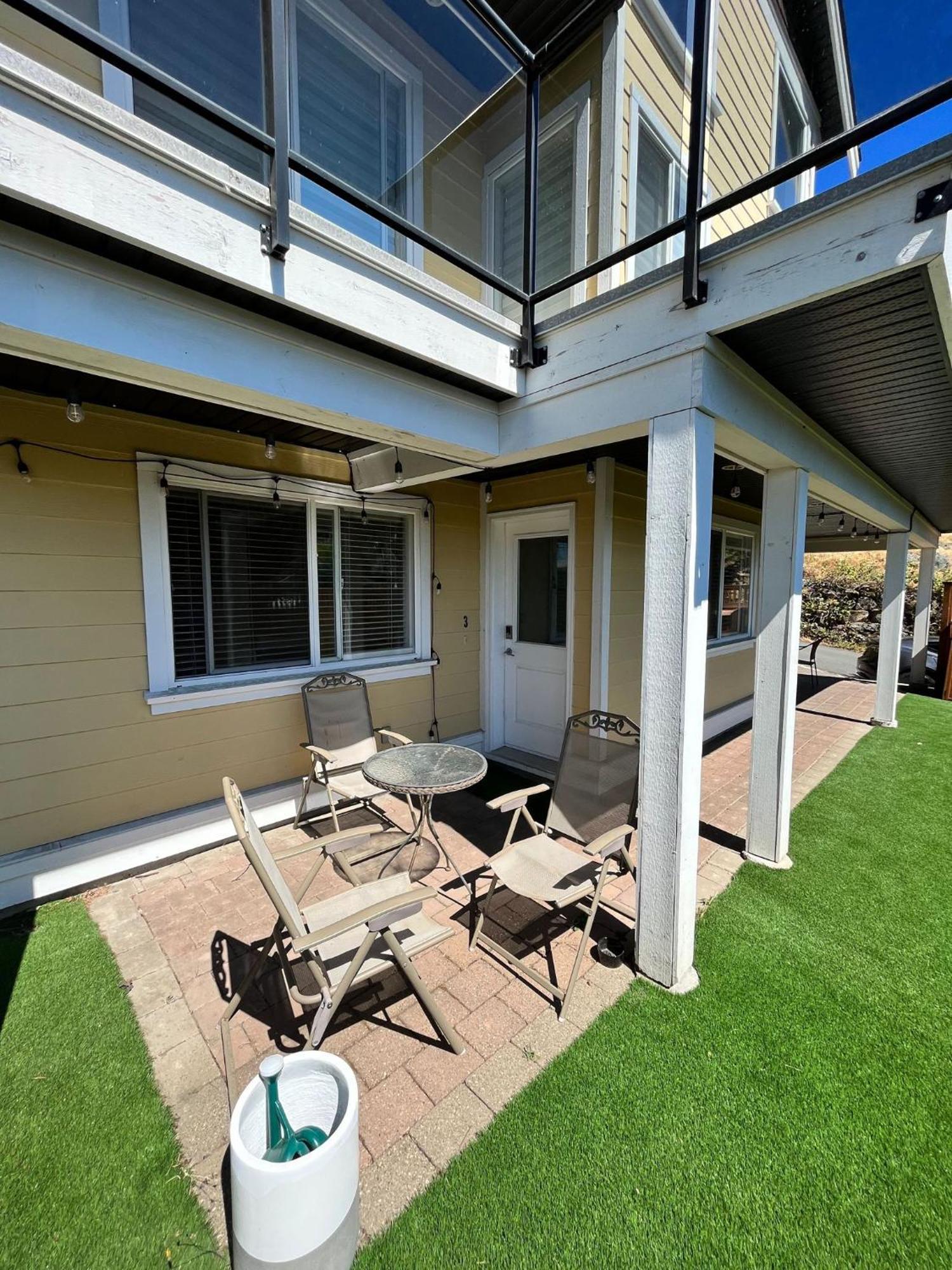 Beautiful & Cozy 1 Bedroom 1 Bath In The Westshore Victoria Eksteriør bilde